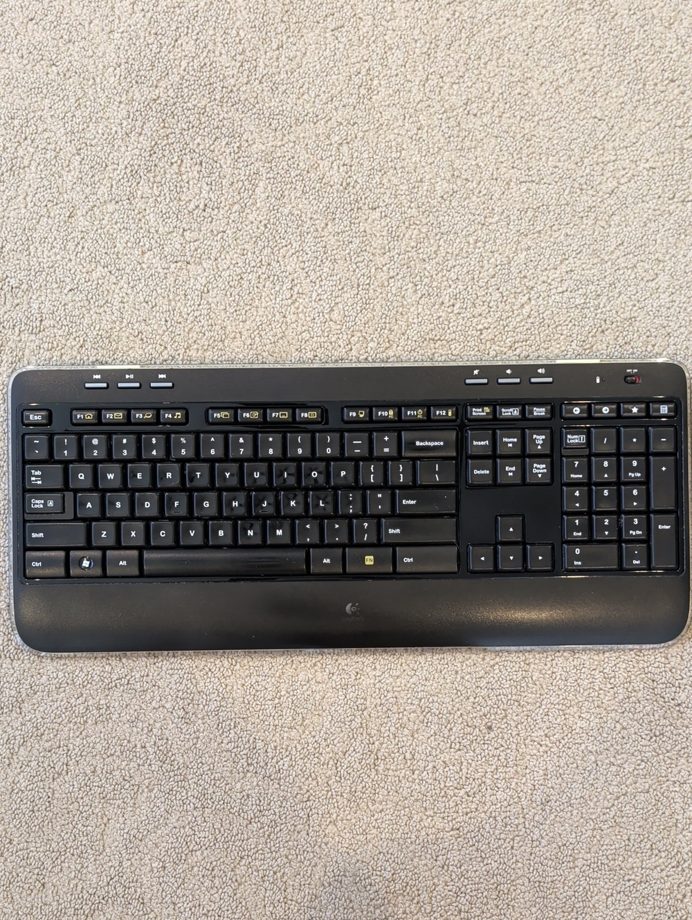Logitech K520 Full-Size Wireless Keyboard With Unifying USB Receiver